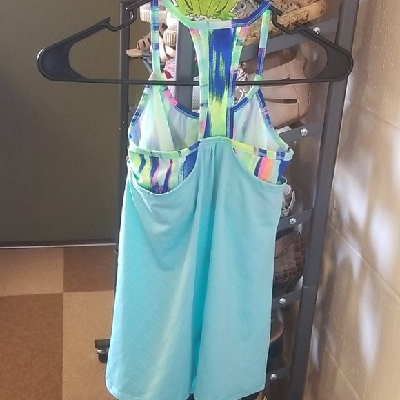 Top - Picture 2 of 3